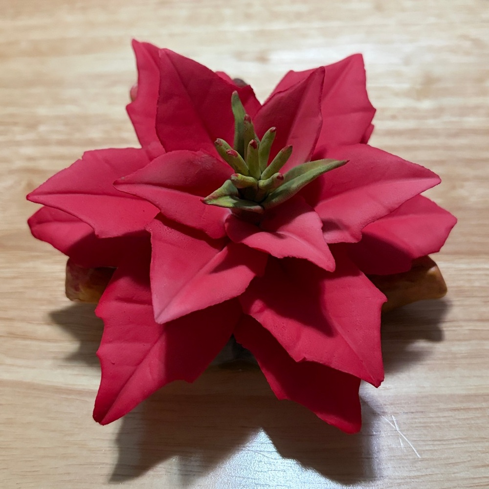 Napoleon Capodimonte Porcelain Poinsettia